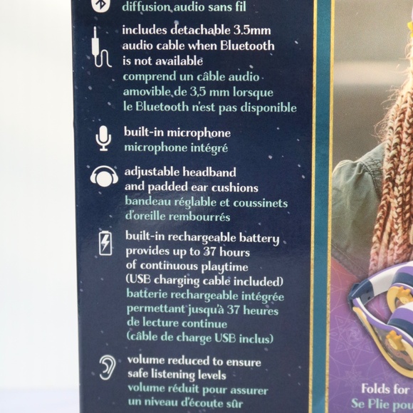 NEW Disney Wish Bluetooth Kids Wireless Headphones Foldable Travel - Picture 5 of 7